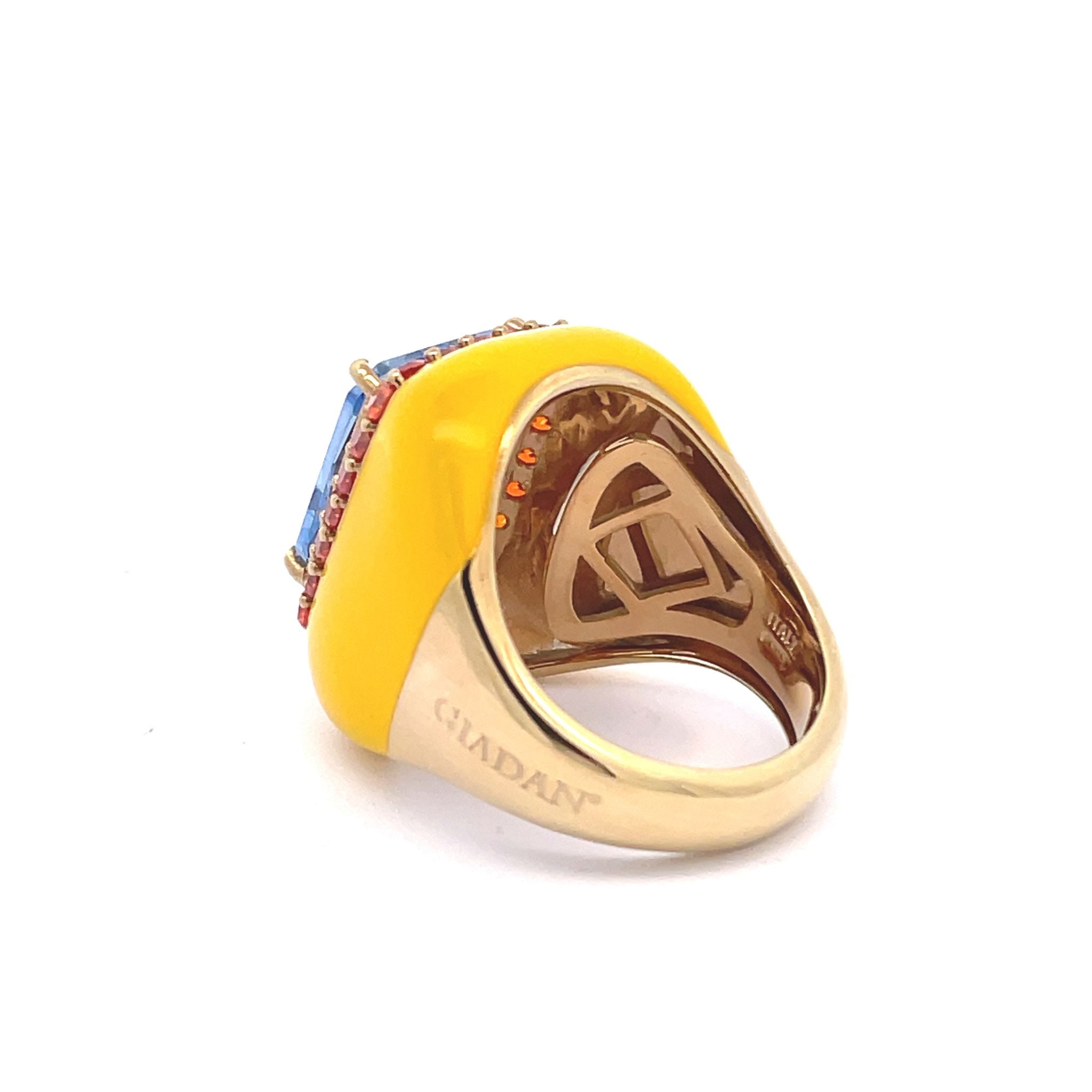 Yellow gold plated ring showing integrated size-adjusting system