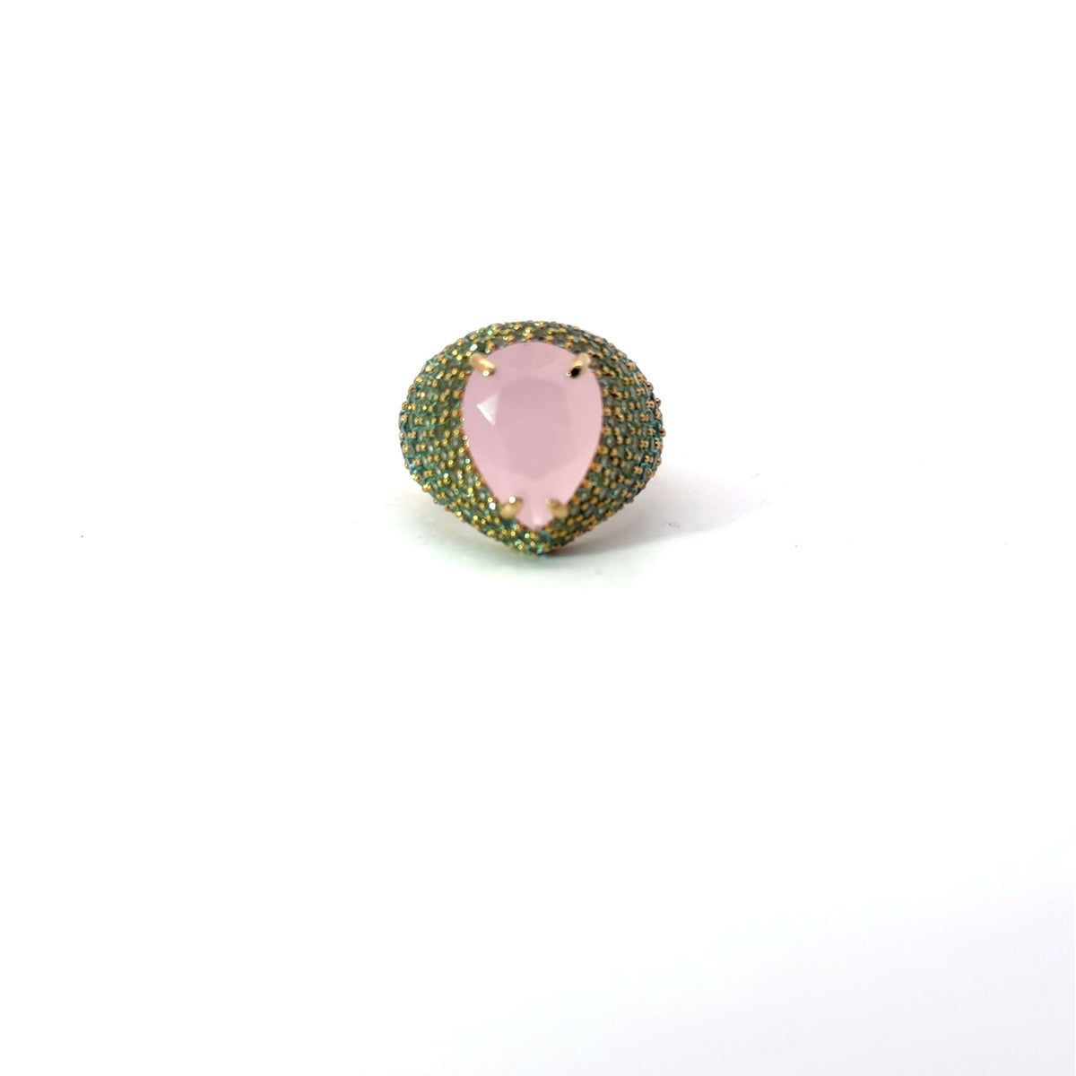 CELESTE statement ring, pear-cut pale pink center stone surrounded by green pavé zirconias, gold plated, top view. GIADAN for Le.Paul Jewelgarden