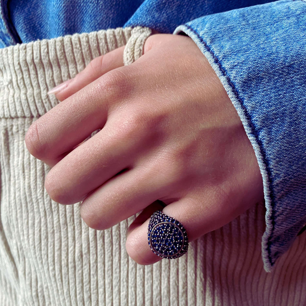 GRACE DARK BLUE RHODIUM pavé pinky ring worn on hand, lifestyle view. GIADAN for Le.Paul Jewelgarden