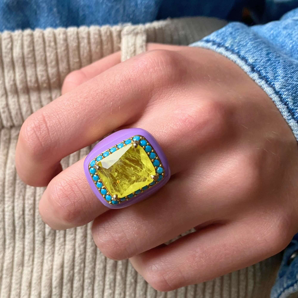Yellow gold plated statement ring with lilac enamel, yellow doublette center stone and turquoise blue pavé zirconias — LUNA by Giadan for Le.Paul Jewelgarden