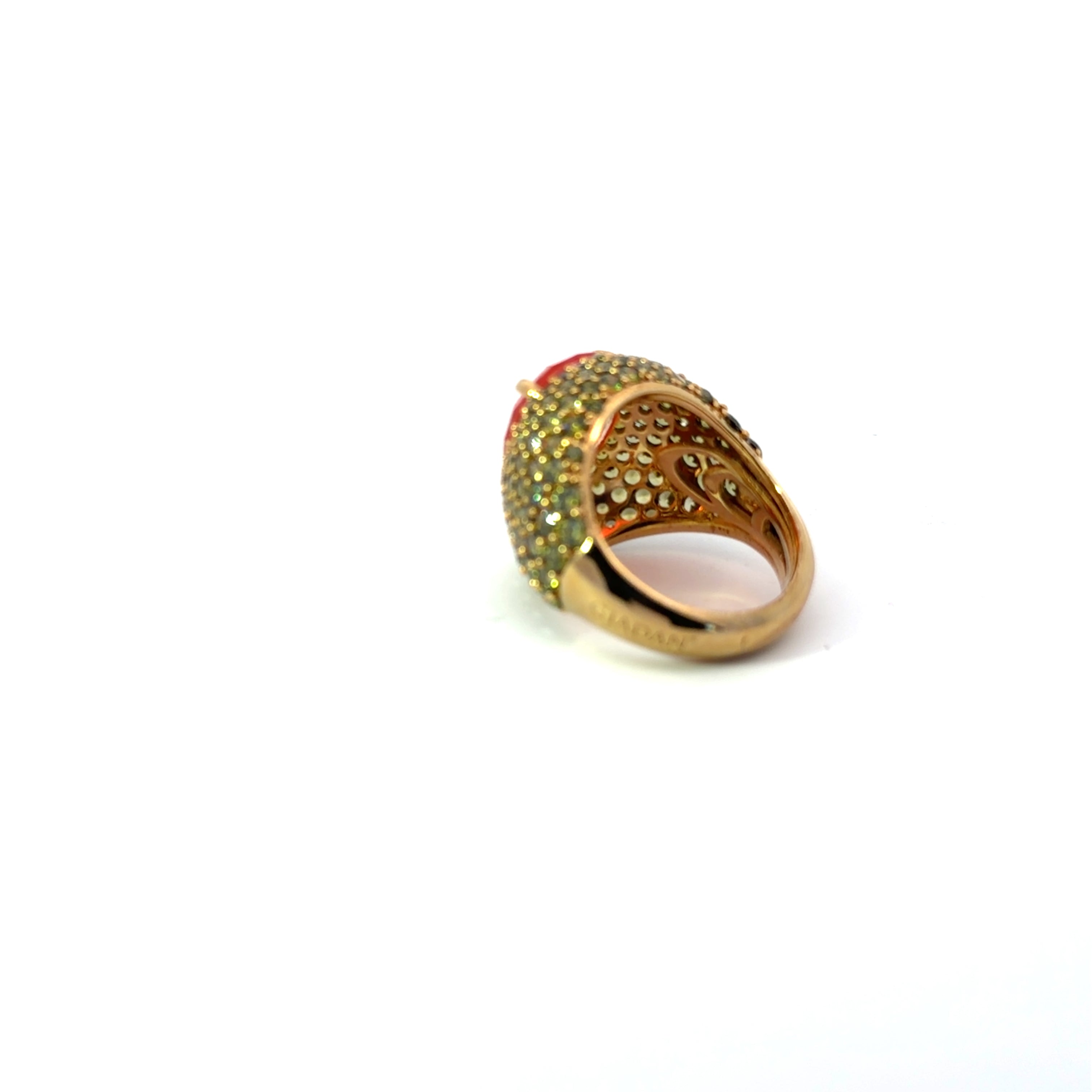 VICTORIA statement ring, large pear shaped orange center stone with peridot-green pavé zirconias, viewed from the back. iadan for Le.Paul Jewelgarden.