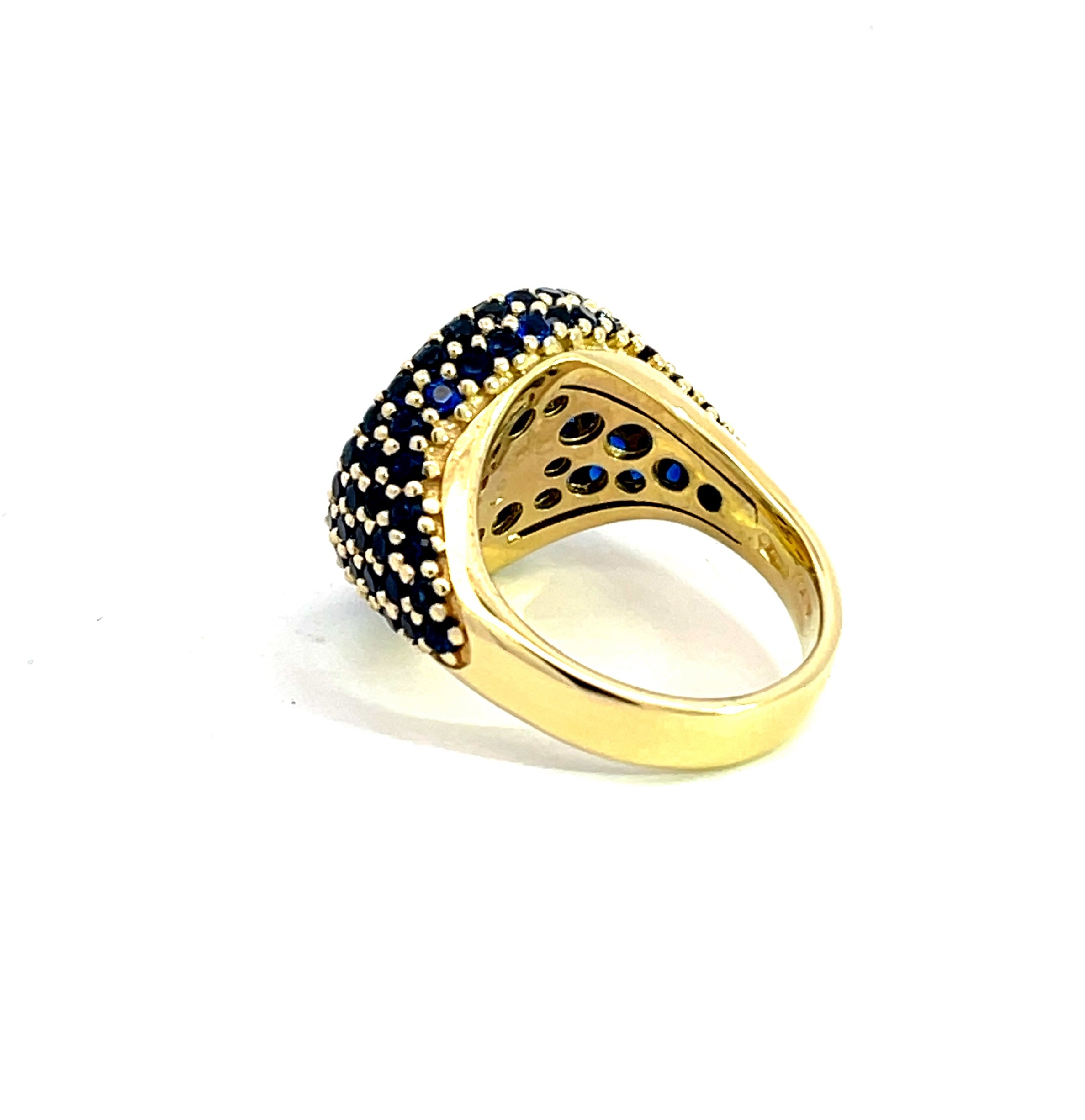 Back view of yellow gold plated pavé pinky ring with dark blue zirconias — GRACE MARINE by Giadan for Le.Paul Jewelgarden