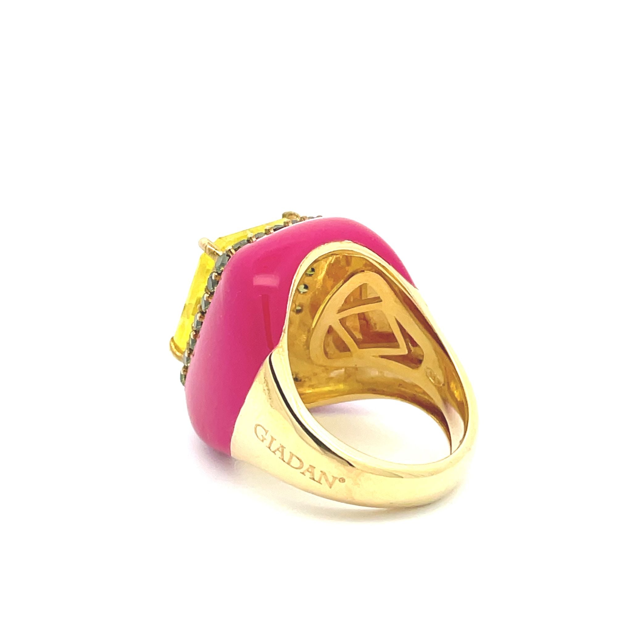 Backview with internal size-adjusting system, MARLEY statement ring 