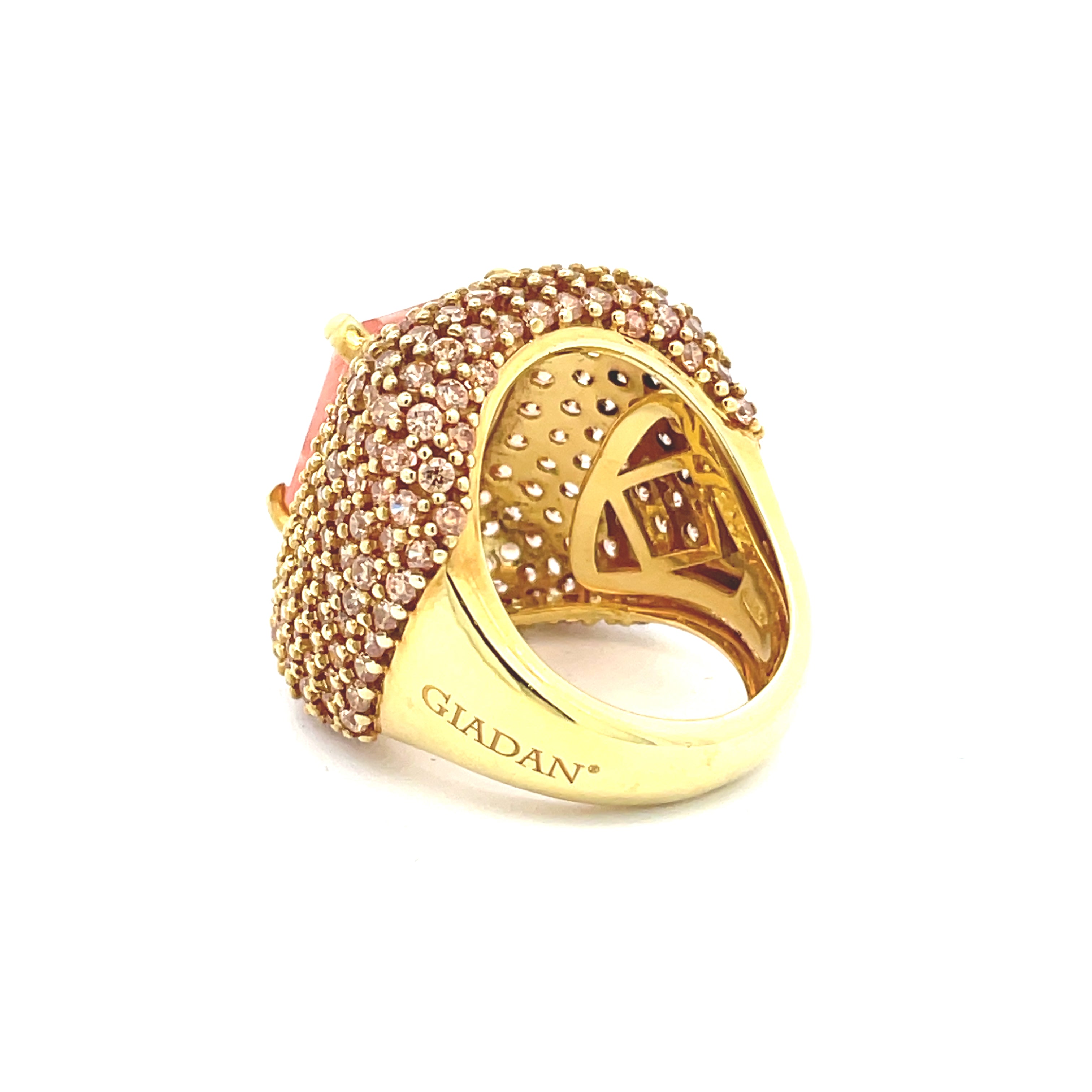 Side view of yellow gold plated statement ring showing band width and internal size-adjusting system - AVA by Giadan for Le.Paul Jewelgarden